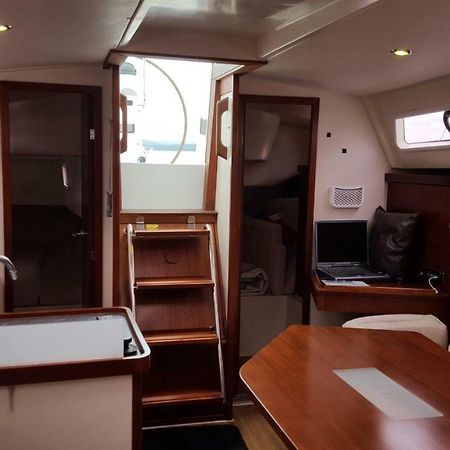 Fantastico Velero Ferrol Exterior photo