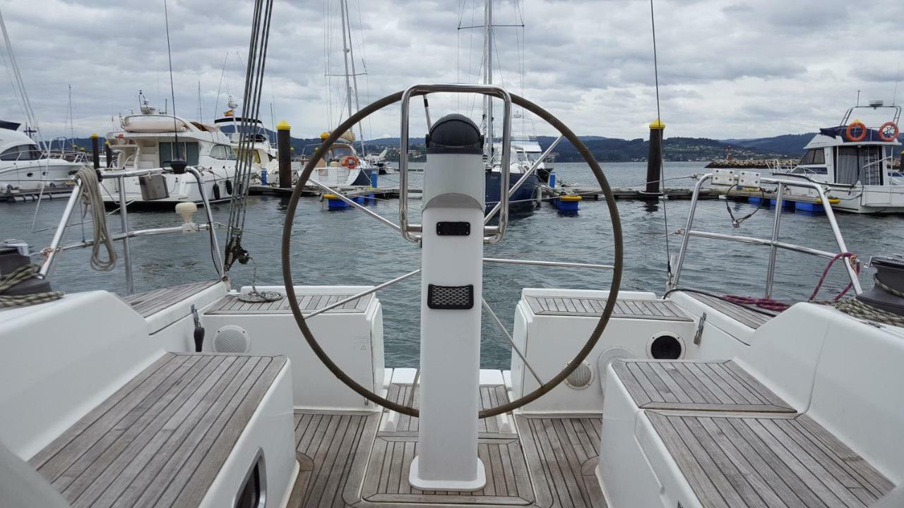 Fantastico Velero Ferrol Exterior photo